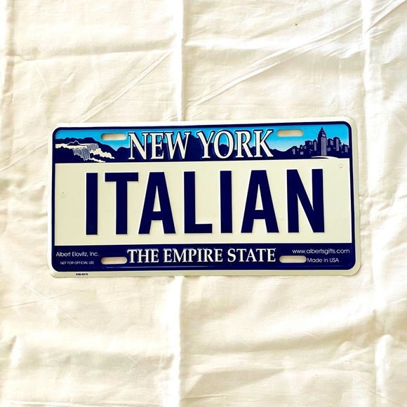 License plate Italian New York ! BRAND NEW - Picture 3 of 7
